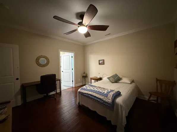 4005 Casa St #B, Durham, NC 27704