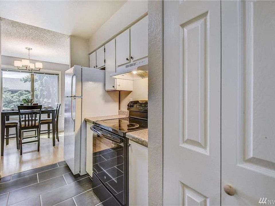 1st image of 12423 NE 145th Pl APT B148