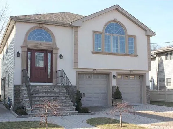 10 Gall Ave #2, Elmwood Park, NJ 07407