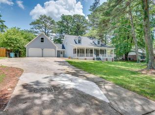 418 Wayward Wind Dr, Lilburn, GA 30047
