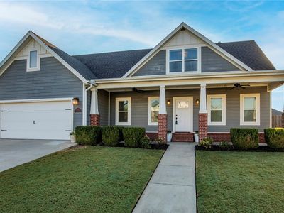 1213 Chancery Ln, Cave Springs, AR, 72718