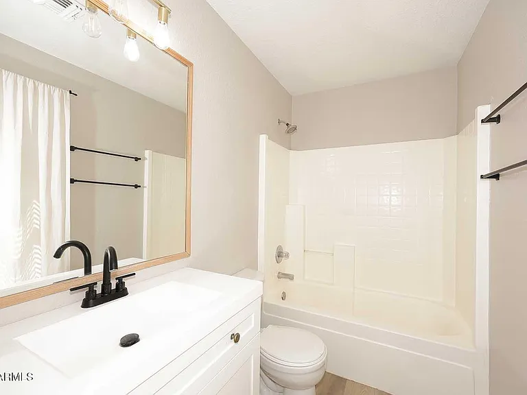 3249 S Chaparral Rd — Photo 18