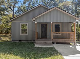 205 Cavender St, La Fayette, GA 30728