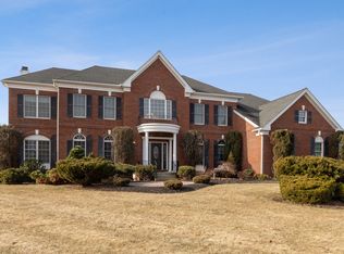 86 Somerset Rd, Hopewell Junction, NY 12533