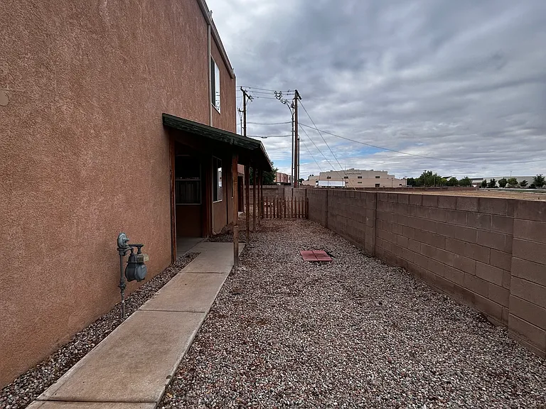 5132 Bray Ct NW — Photo 3