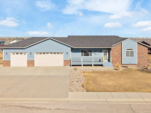 14828 Fox Trl, Box Elder, SD 57719
