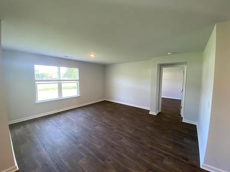 613 Perch Ln — Photo 8