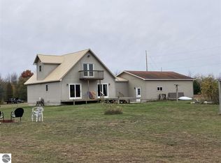 23458 Adams Rd, Copemish, MI 49625