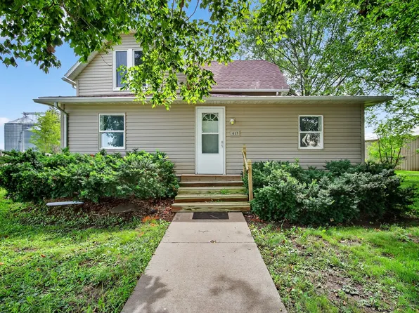 417 NE 2nd St, Panora, IA 50216