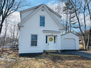 41 Dean Street, Winterport, ME 04496