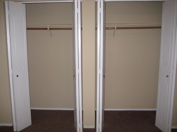 3rd image of 892 Gallatin Dr APT 8