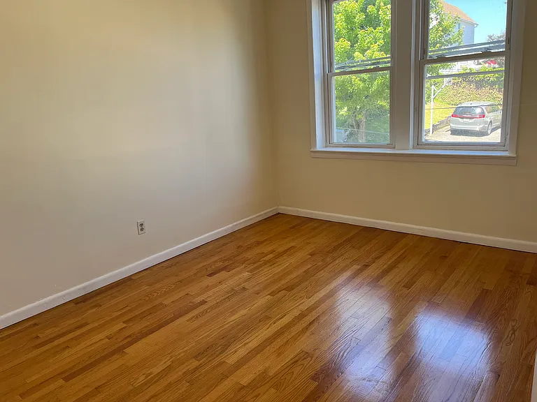 244 Clinton Ter #12 — Photo 8