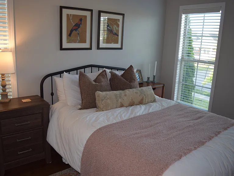 7006 Minor Hill Dr — Photo 4