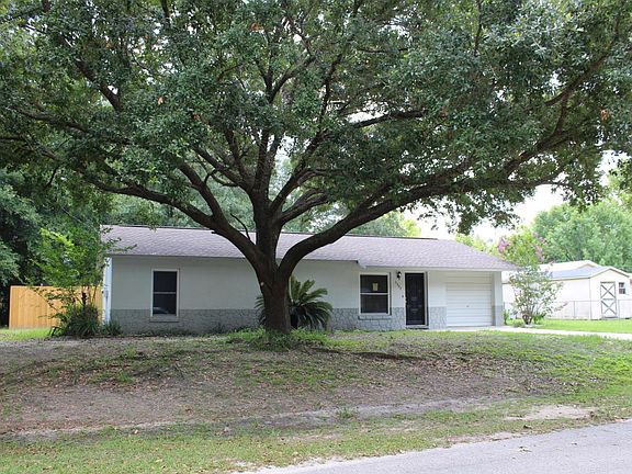 3rd image of 5507 NE 22nd Ter