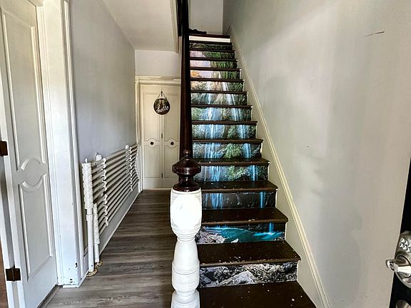 5th image of 125 Lee Ave