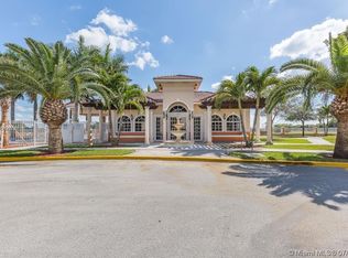 18125 NW 74th Ct, Hialeah, FL 33015