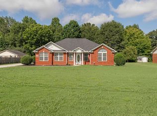 106 Duck Spring Rd, Toney, AL 35773