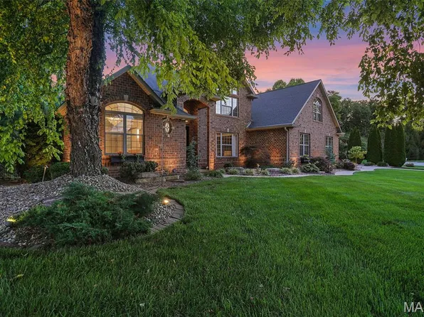 1116 Far Oaks Dr, Caseyville, IL 62232
