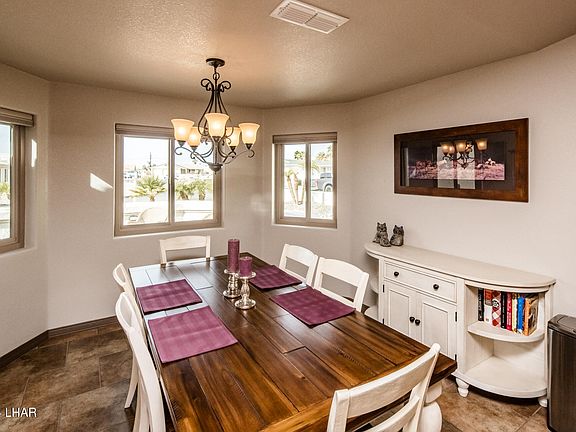 5th image of 3112 Shoshone Dr