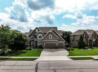 11674 S Sumac St, Olathe, KS 66061