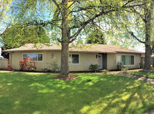 748 NE 26th St, McMinnville, OR 97128