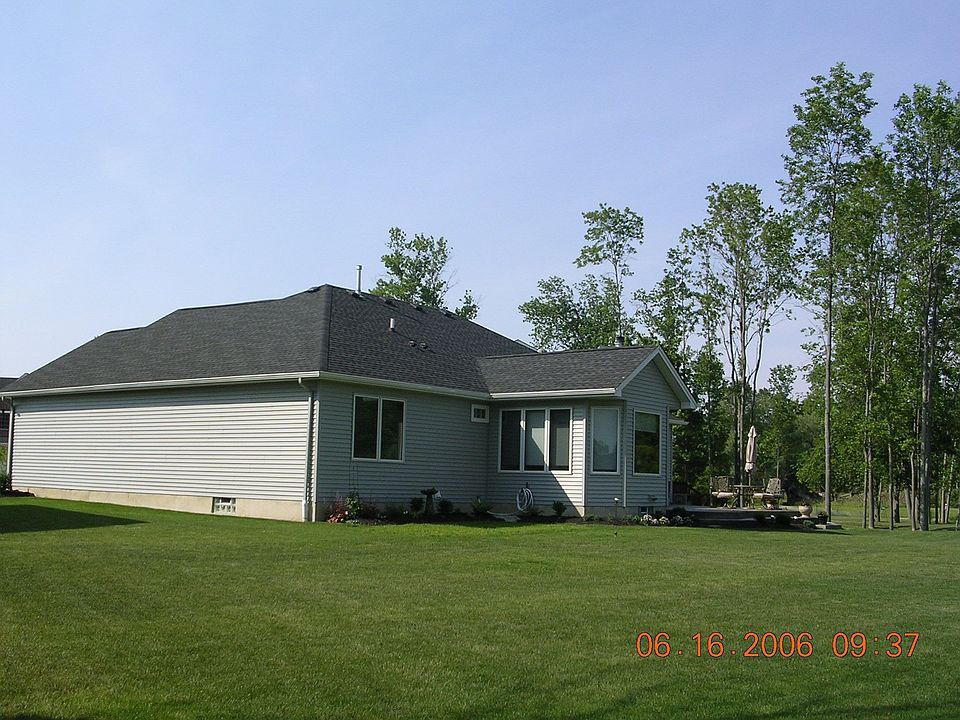 2nd image of 179 Autumn Creek Ct