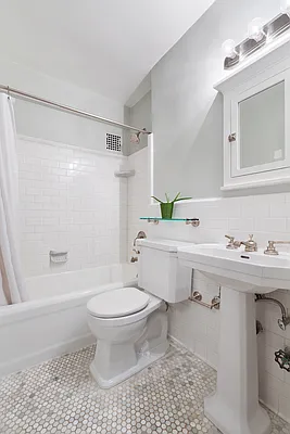 Sold by Compass | media 6