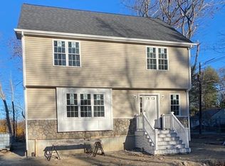 2 Home Run Way, Holbrook, MA 02343