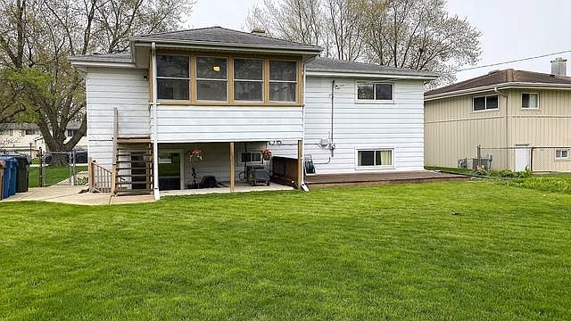 1st image of 152 N Pleasant Ave