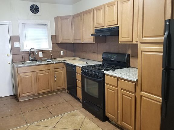 2nd image of 314 W Mount Pleasant Ave