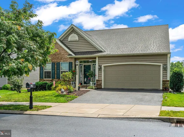 129 Goldenfield Dr, Lancaster, PA 17603
