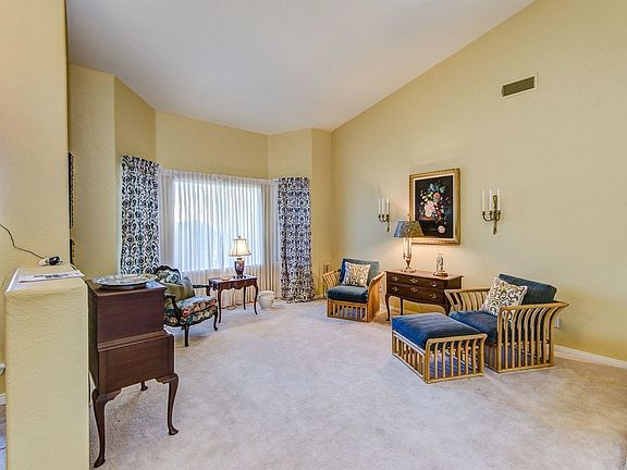 4th image of 3831 E Flossmoor Ave