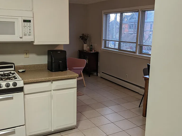 1721 3rd Ave S #2 — Photo 4