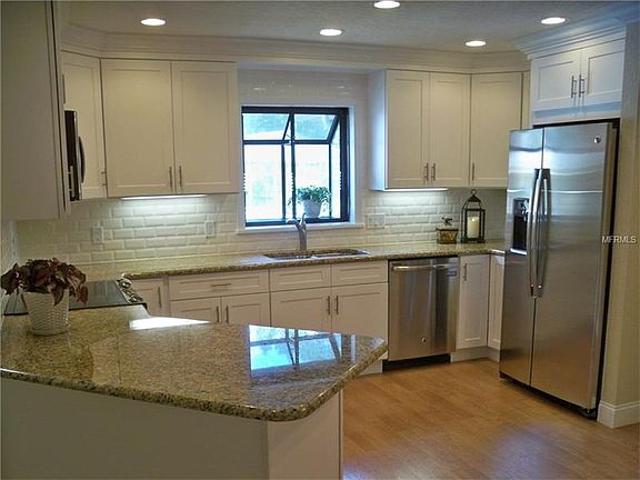 4th image of 6713 Englelake Dr