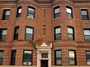 3820 W North Ave #1W, Chicago, IL 60647