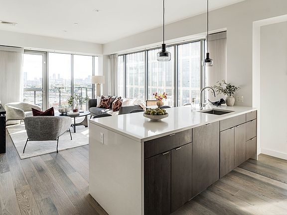 3rd image of 375 Canal St #Penthouse 215