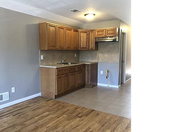 2nd image of 247 Lockman Ave #2