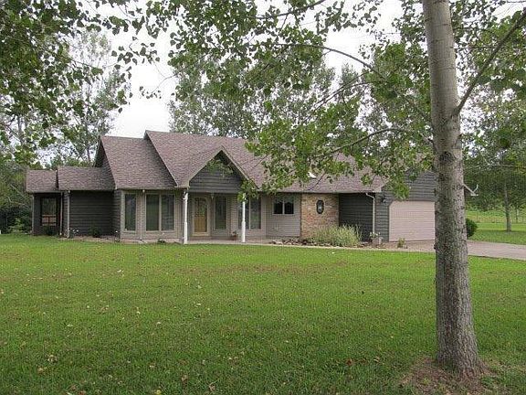 2nd image of 122 Mayberry Dr