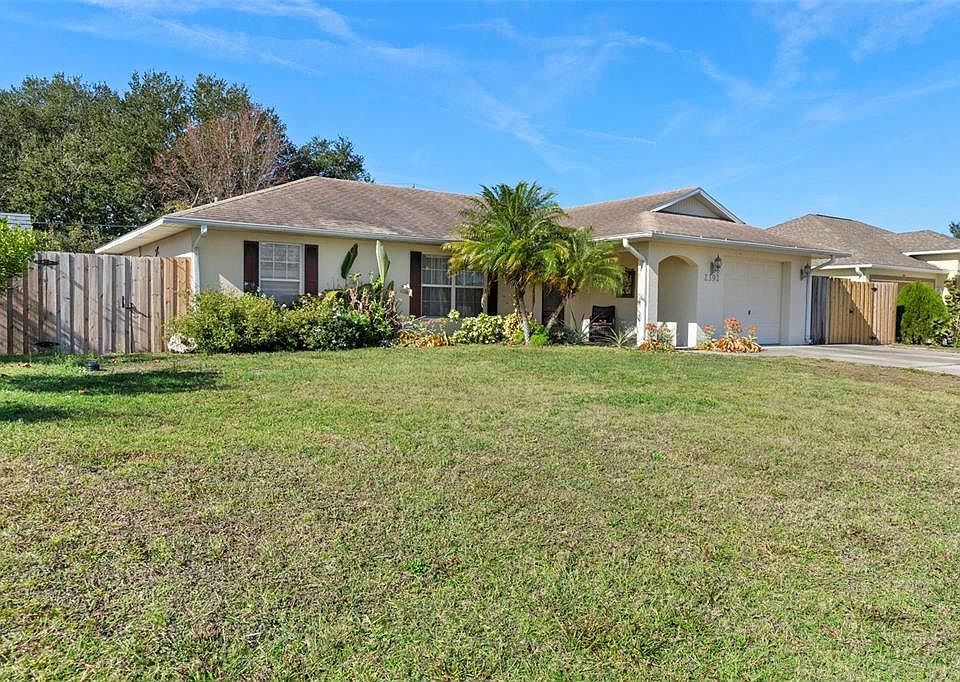 1st image of 2392 Laredo Dr