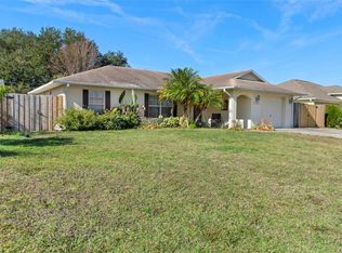 2392 Laredo Dr, Deltona, FL 32738