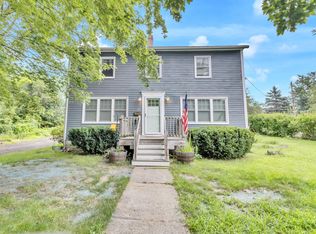 16 Ellsworth St, Springvale, ME 04083