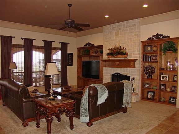 3rd image of 430 Savanna Hill Ln