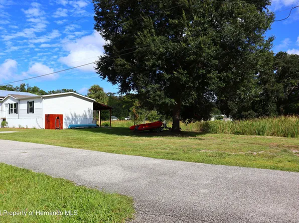 6443 Finance Ave, Weeki Wachee, FL 34607