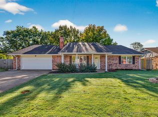 612 S Barclay Ave, Dewey, OK 74029
