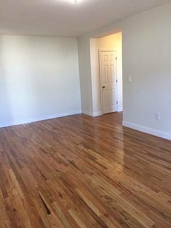1st image of 68-4 Burns St