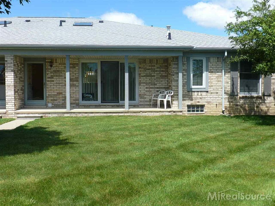 1st image of 14680 Windmill Ct