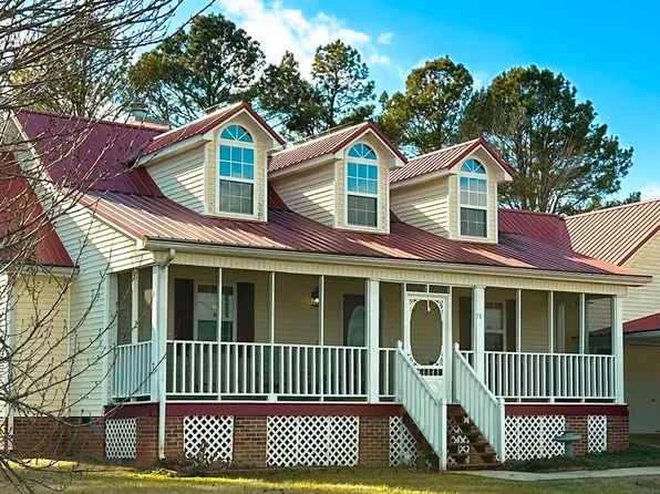 74 Dorey Ave, McMinnville, TN 37110