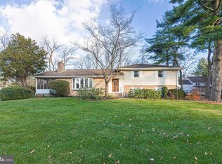 1624 S Crescent Blvd, Yardley, PA 19067
