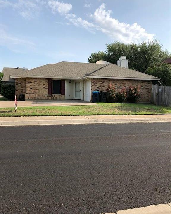 1st image of 6755 Dandelion Dr