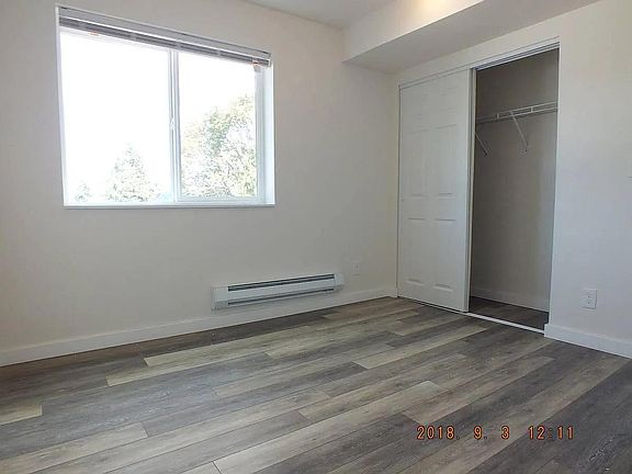 3rd image of 12544 15th Ave NE APT 212